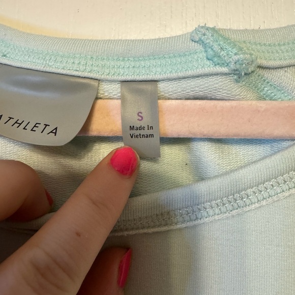 Women’s Light Blue Athleta Top - Picture 4 of 11
